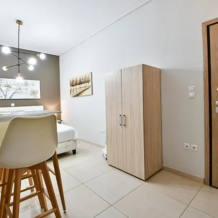 Апартаменты Lovely Renovated Studio *