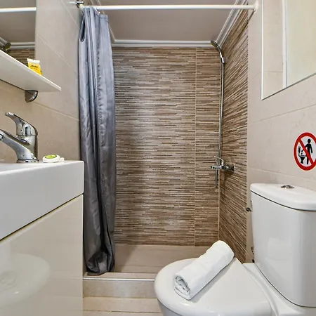 Lovely Renovated Studio Апартаменты Афины