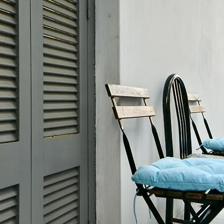 Lovely Renovated Studio Apartment Athens